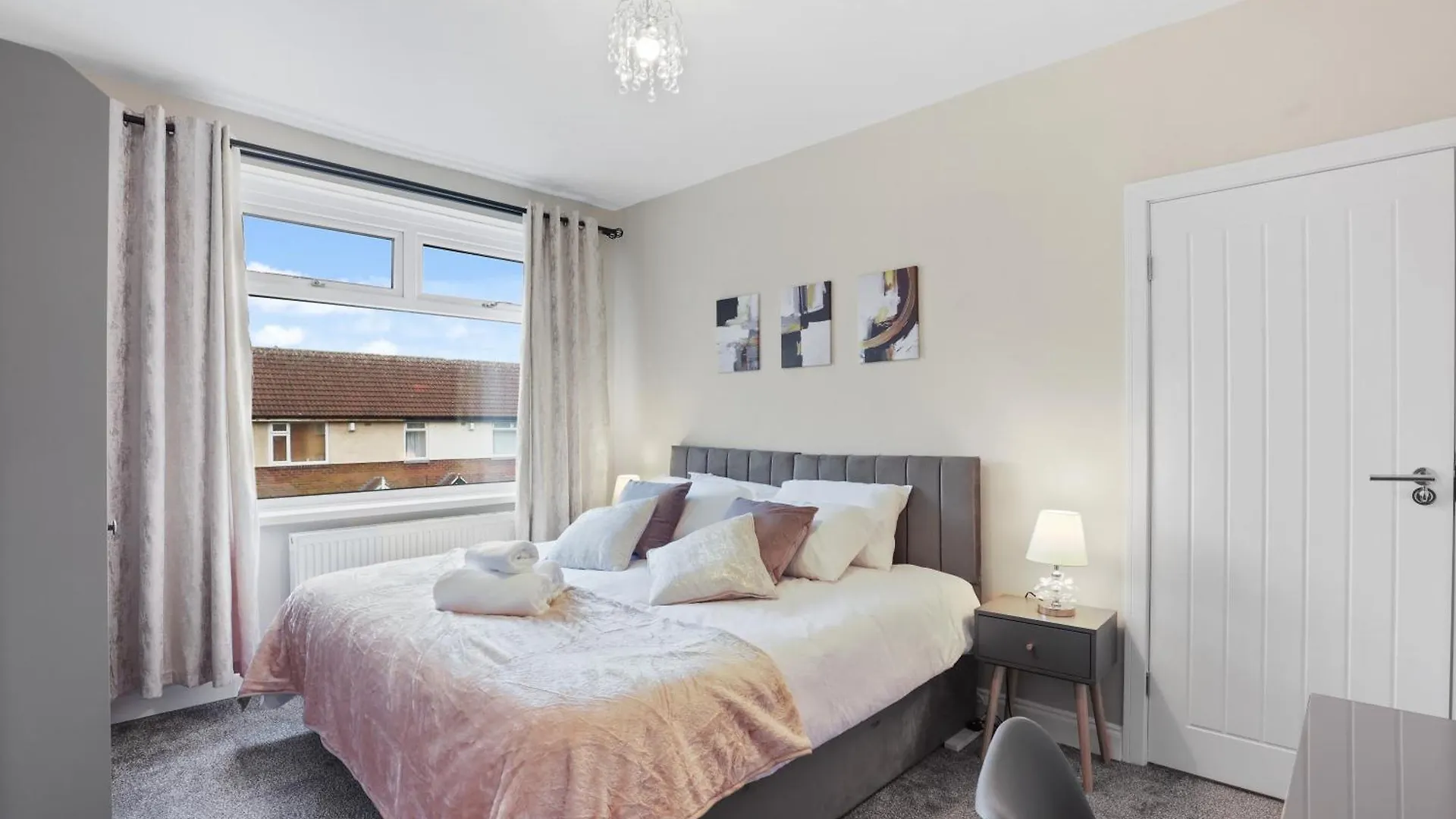 Equipped & Cozy, Fast Wifi, Smart Tv, Full Kitchen, Free Parking Villa Newcastle upon Tyne 0*,